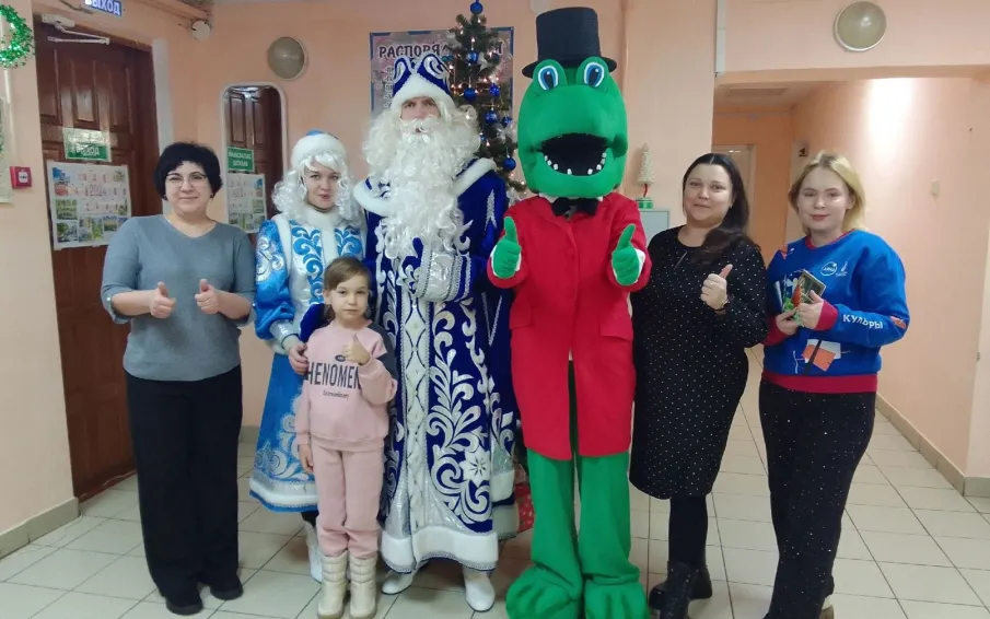 Добровольческая акция «Зима подарки раздает!»